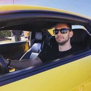 Meet your Posher, Josh